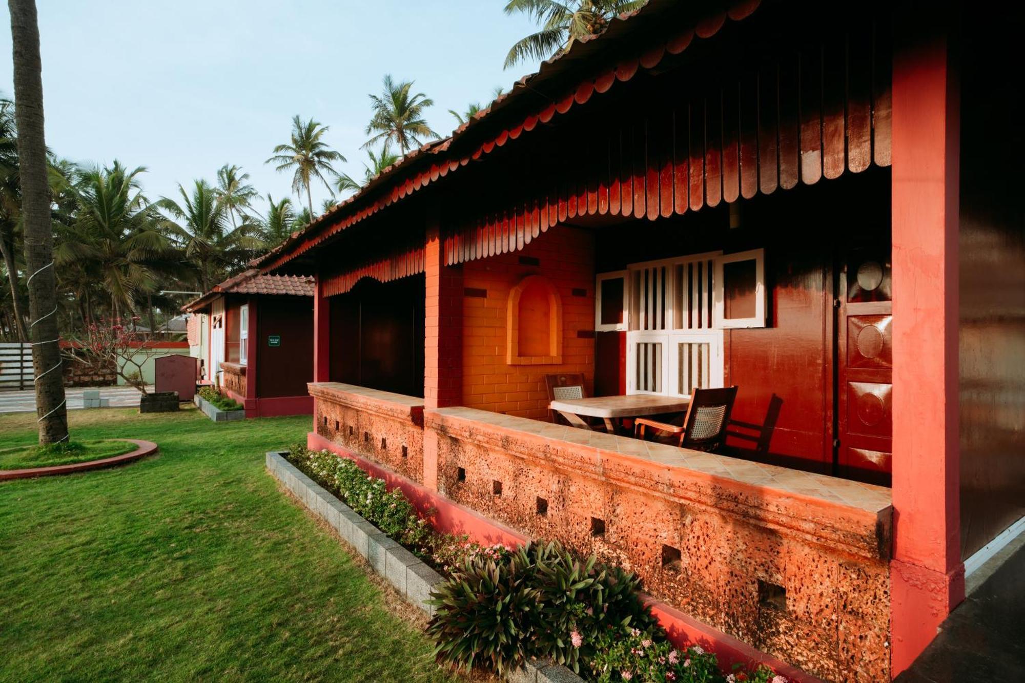 Asokam Beach Resort Kannur Exterior photo