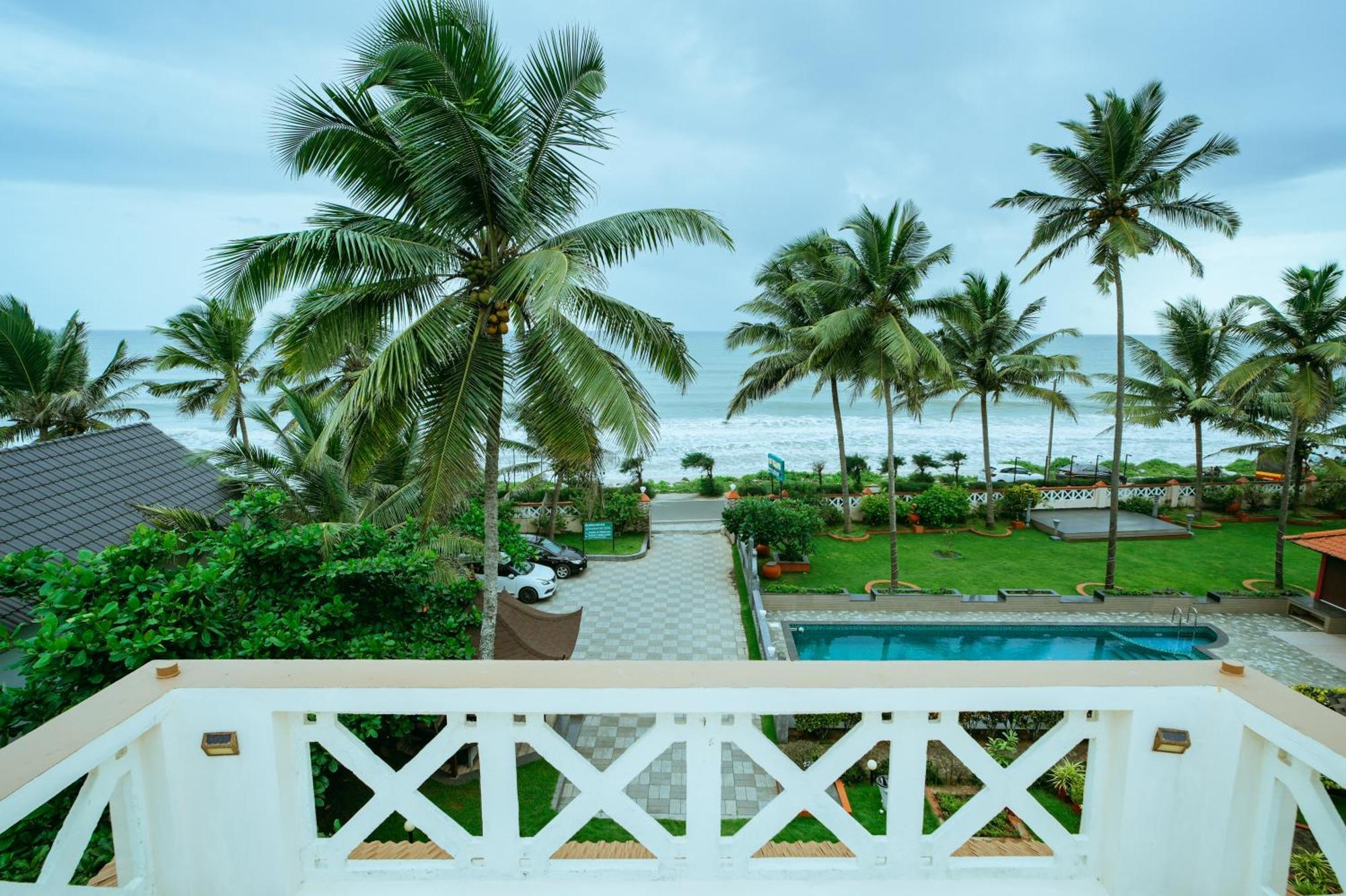 Asokam Beach Resort Kannur Exterior photo