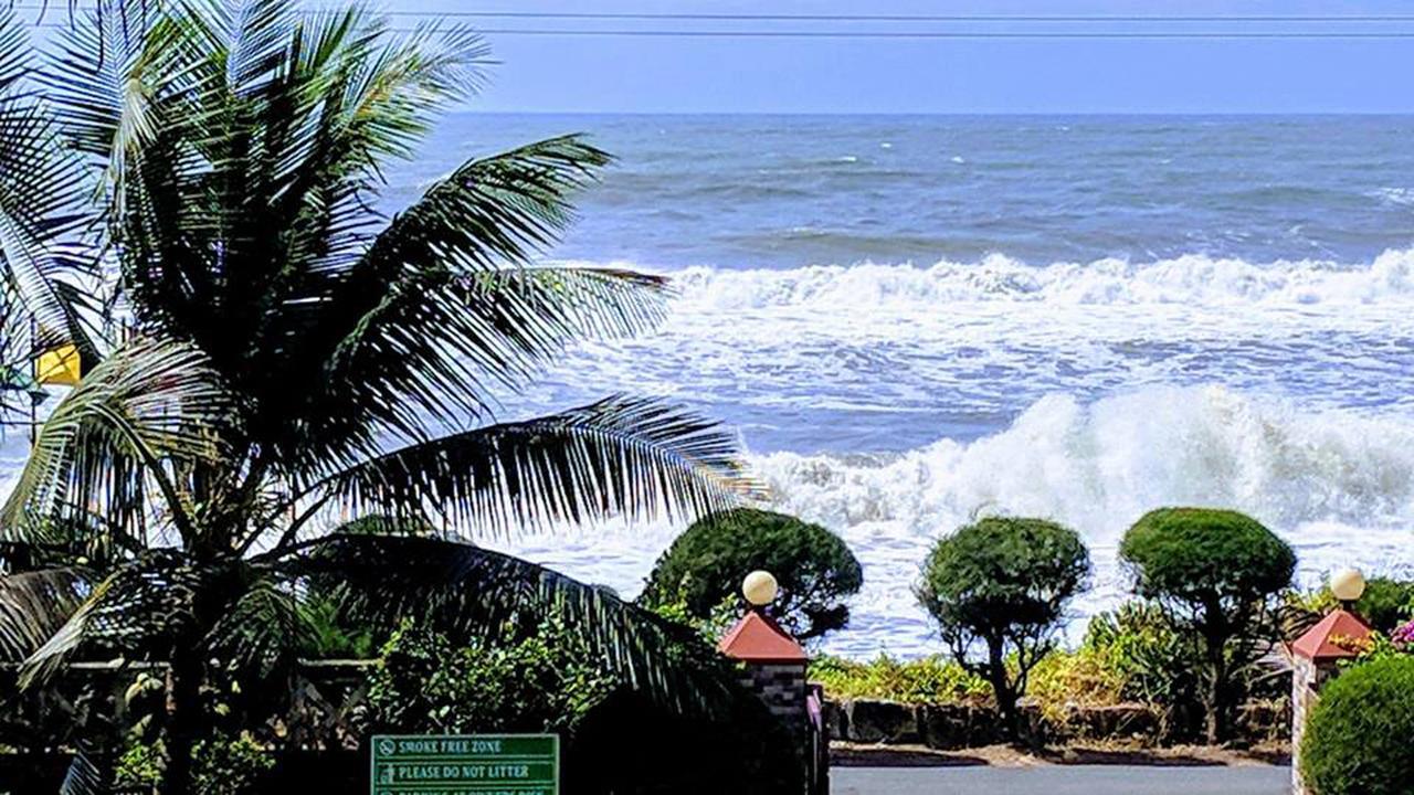 Asokam Beach Resort Kannur Exterior photo