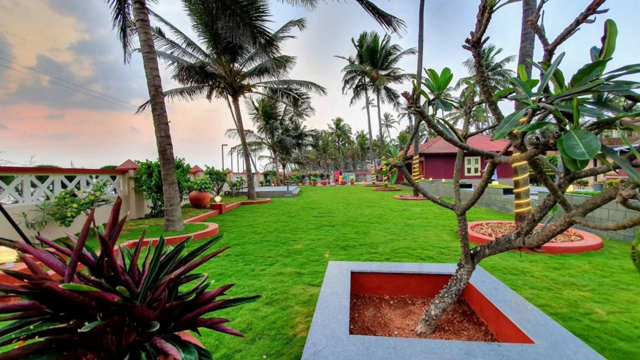 Asokam Beach Resort Kannur Exterior photo